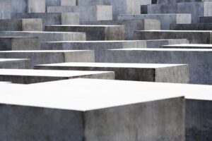 Pixabay – von nedu503 „Monument, Berlin, Concrete“; frei nutzbar unter Pixabay Content License (2013).